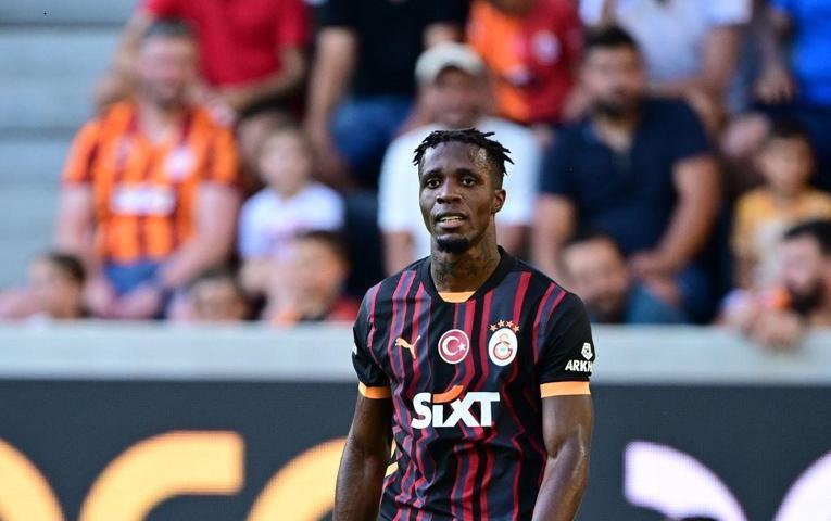 Galatasaray Transfer Haberi | Wilfried Zaha’nın yeni adresi…