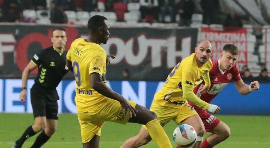 Eyüpspor, Antalya’da farka koştu