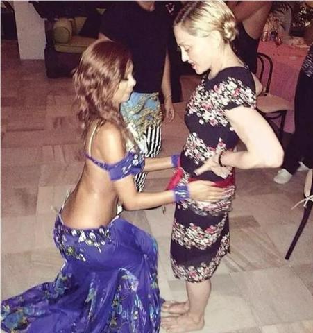 Didem Kınalı: Madonna 1 dolar bahşiş verdi