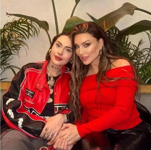 Umut Akyürek, kızı Melek Bal ile yeni fotoğrafını paylaştı