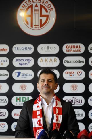 Antalyasporda Emre Belözoğluna imza töreni 1.5 yıllık sözleşmeye imza attı...