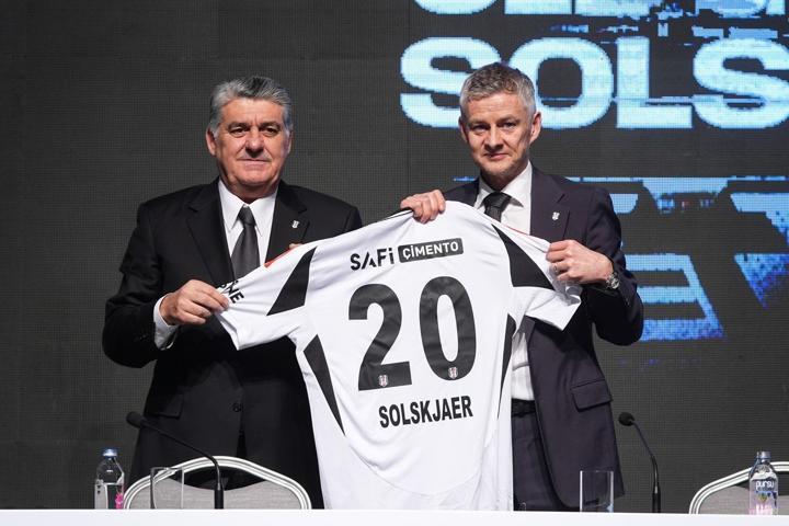 Beşiktaş, yeni sezona flaş transferlerle başlangıç yapacak 4 yıldız birden listede...