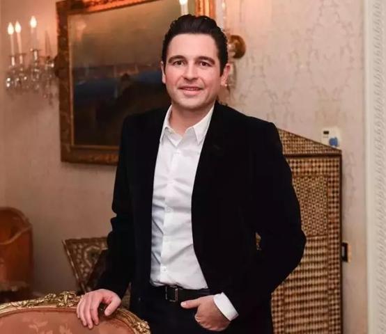 Babalık davası sonrası Nazlı Sabancıdan Hacı Sabancıya kalp EŞİMİN YANINDAYIM paylaşımı