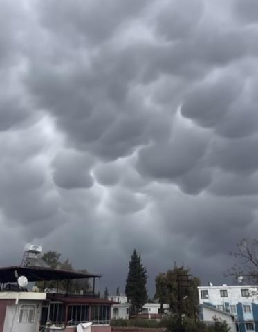 Hatayda Mammatus bulutları görüldü