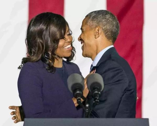 Jennifer Anistonla yasak aşk yaşadığı iddia edilmişti Barack Obamadan Sevgililer Günü paylaşımı: HALA NEFESİMİ KESİYORSUN