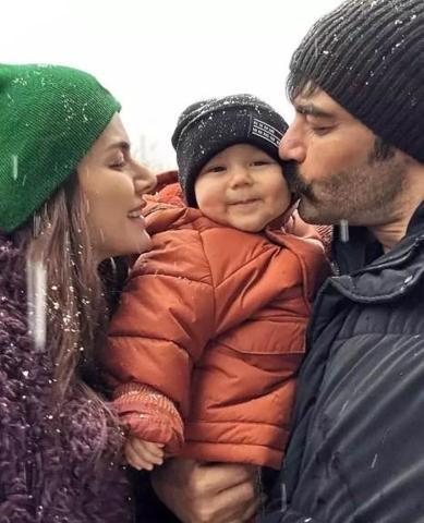 Murat Ünalmış ve ailesinin kar keyfi