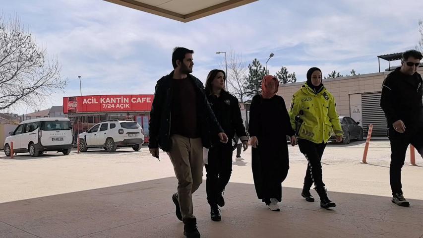 Tanınmamak için çarşaf giydi: Ablasının evini böyle soydu