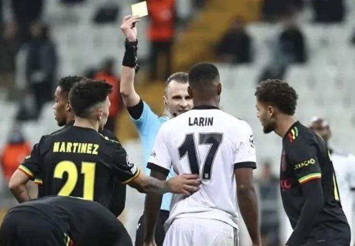 TFFnin Beşiktaş - Galatasaray derbisi için düşündüğü yabancı hakem belli oldu Talep yazısı gönderildi...