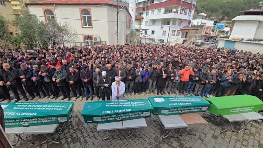 Aynı aileden 5 kişi can vermişti: Adanadaki kazada ölen anne ve 3 çocuğu toprağa verildi