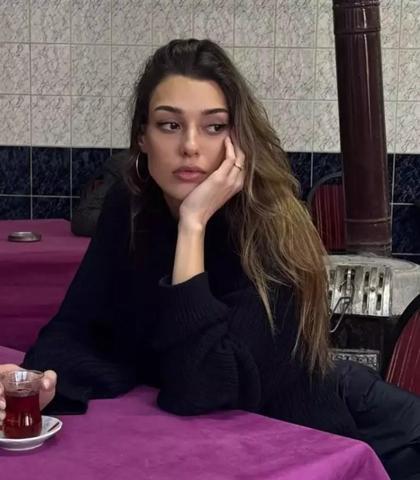 Dilan Çiçek Deniz anneanne evi paylaşımının hikayesini anlattı