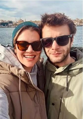 Derya Şensoy-Yağız Can Konyalı çiftinden yeni paylaşım Turist gibi İstanbulu gezdiler