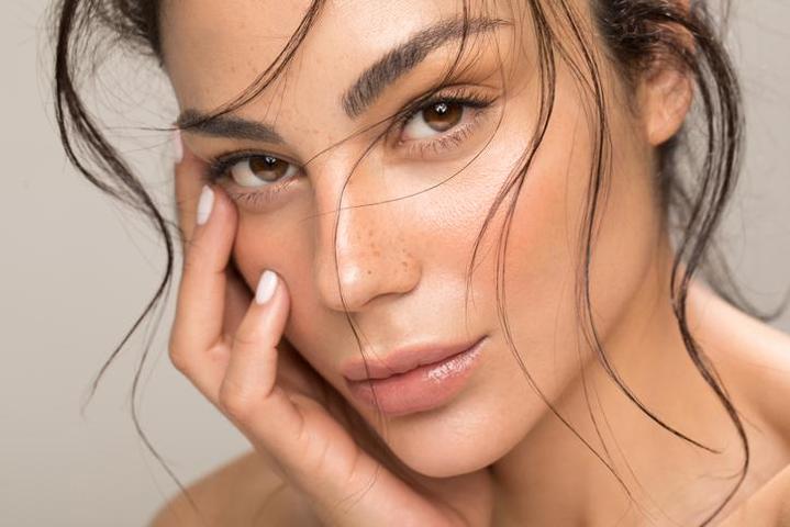 Deodorantlardan 2 kat daha etkili doğal yöntem Mehmet Öz sırrını verdi 5 dakikada etki ediyor, ter kokusunu bıçak gibi kesiyor