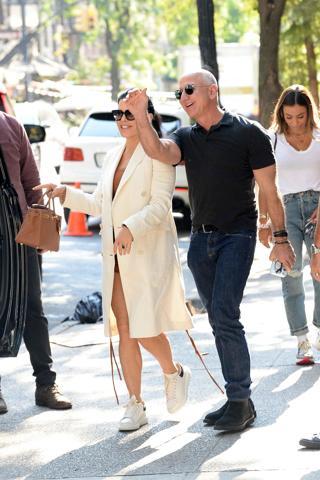 Jeff Bezos ve Lauren Sanchez Evleniyor Hollywood Yıldızları Akın Edecek: Bir Kent Alarmda...