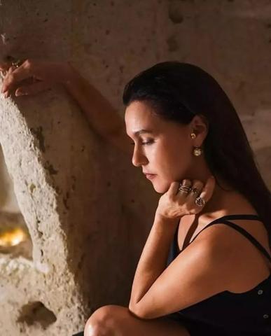 Şevval Sam, Volkan Konakın yaşama veda ettiği sahnede En zor konser