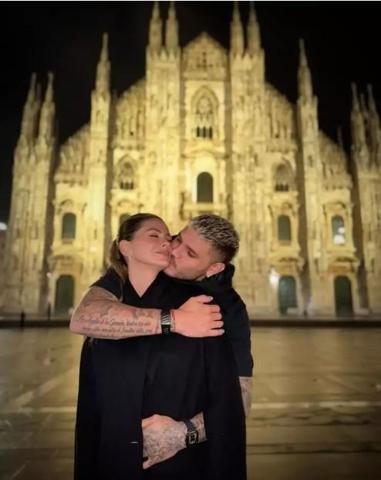 Icardi ve China Suarez, Paskalyayı romantik karelerle kutladı