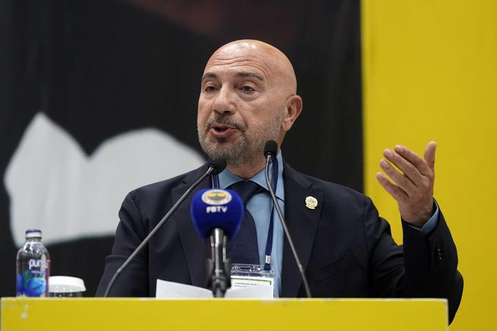 Fenerbahçede Hakan Bilal Kutlualp adaylığını açıkladı Olağanüstü genel kurul çağrısı...