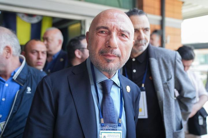 Fenerbahçede Hakan Bilal Kutlualp adaylığını açıkladı Olağanüstü genel kurul çağrısı...