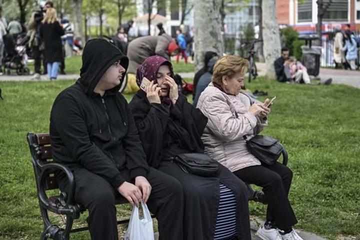 İstanbul Depremi Sonrası Sallanma Hissi Normal mi Uzmanlardan Kritik Tavsiyeler