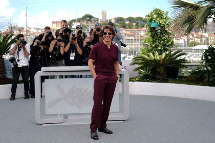 Cannes’da ikinci gün: Şıklık yarışında kurallar değişti… Tom Cruise yeniden kırmızı halıda