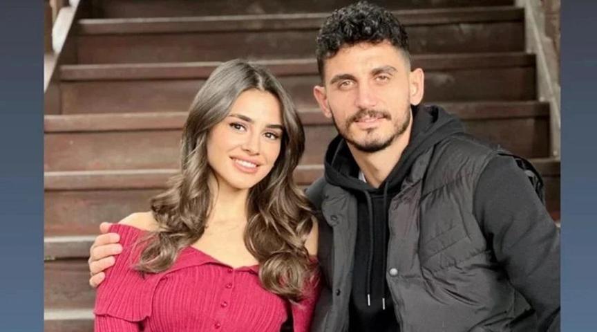 Samet Akaydından Hazal Çağlara Sürpriz Evlilik Teklifi Evet Cevabıyla Sosyal Medyada Gündem Oldular