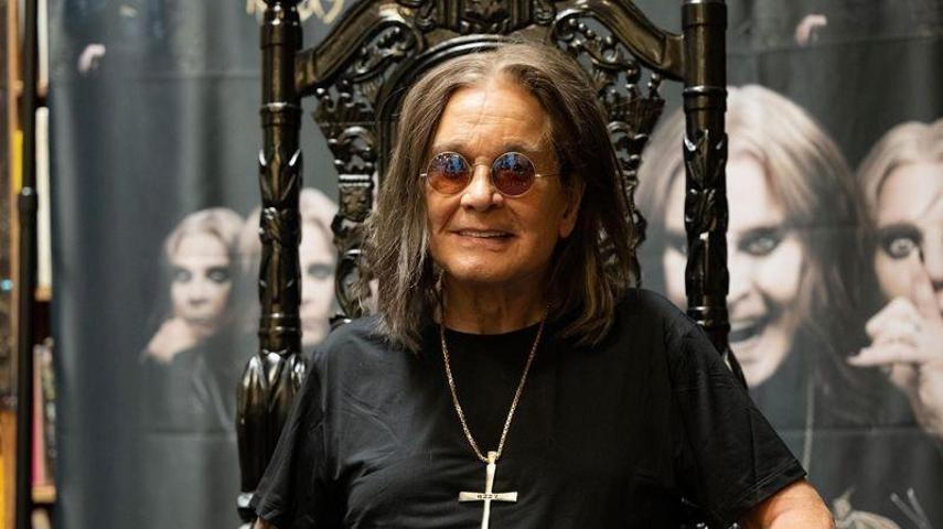 SON DAKİKA: MÜZİK DÜNYASI YASTA Ozzy Osbourne hayatını kaybetti