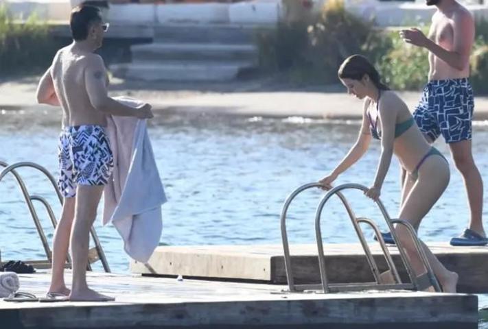 Beren Saat ve Kenan Doğulu, Bodrumda Tatil Sezonunu Başlattı