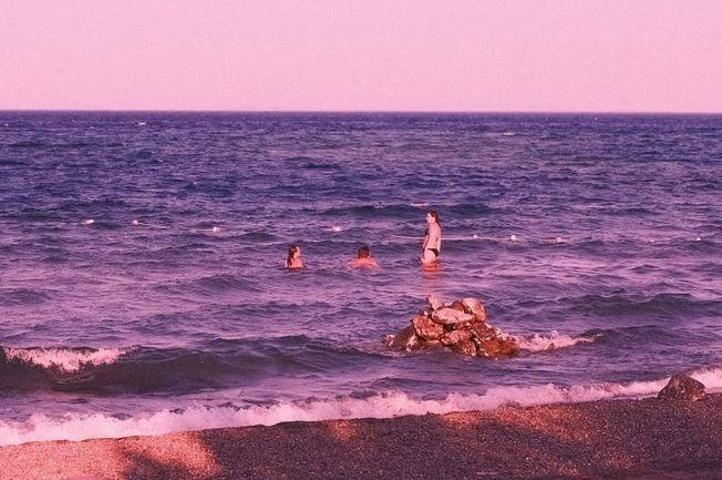 Hande Doğandemir-Emre İzer aşkı tam gaz devam ediyor Sevgilisiyle tatile çıktı, sosyal medyayı salladı