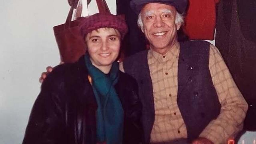 Yeşilçamın yıldızı Münir Özkulun eşinden acı haber UMMAN ÖZKUL HAYATINI KAYBETTİ
