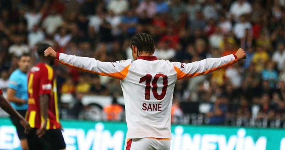 Kayserispor maçında gol ve asist katkısı veren Leroy Saneye övgü Sihirbaz benzetmesi...