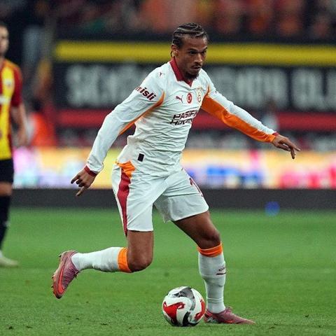 Kayserispor maçında gol ve asist katkısı veren Leroy Saneye övgü Sihirbaz benzetmesi...