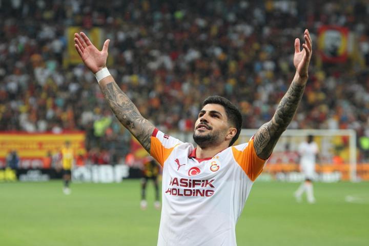 Galatasaraya, Şampiyonlar Ligi maçları öncesi UEFAdan kötü haber