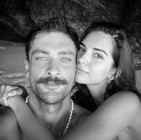 Onur Tunadan Yasemin Yazıcıya Duygusal Doğum Günü Kutlaması