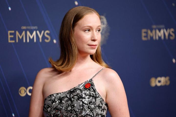 Emmy ödülü kazanan Yahudi aktrist Hannah Einbinder, konuşmasını böyle bitirdi: Filistine özgürlük