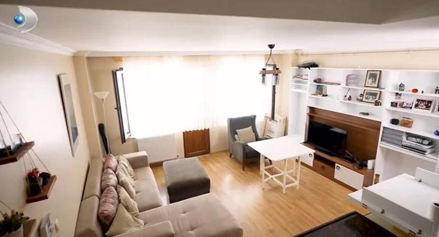 Usta Oyuncu Settar Tanrıöğen Bu Evde Yaşıyor İki Oda Bir Salon Evinin Kapılarını İlk Kez Açtı