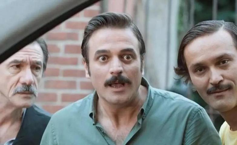 Oyuncu Ufuk Özkan Hastaneye Kaldırıldı Ufuk Özkana Ne Oldu Manidar Paylaşımı Dikkat Çekti