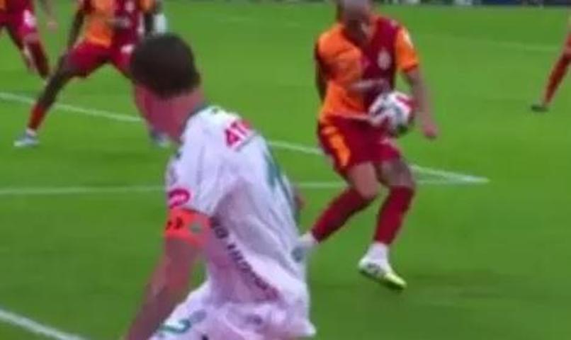 Galatasaray - Konyaspor maçı tartışmalı pozisyonlar | Lucas Torreira, kırmızı kart görmeli miydi