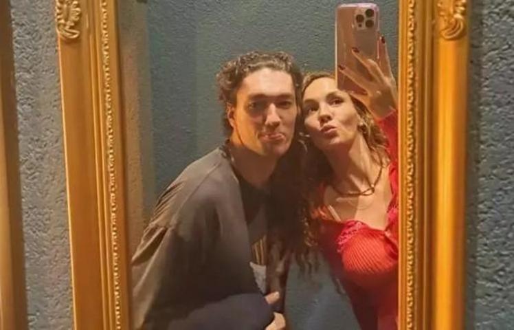 Ebru Şahin ve Cedi Osman’dan Romantik Paylaşım Beğeniler Yağdı