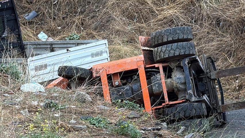 Kağıthanede trajedi: 18 yaşındaki Yasin, 3 tonluk forkliftin altında hayatını kaybetti