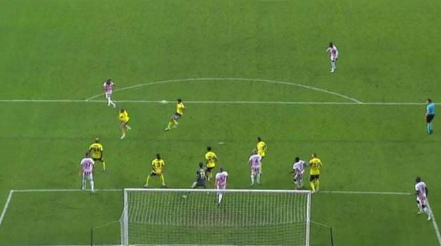 Samsunspor - Fenerbahçe maçındaki tartışmalı pozisyonlar değerlendirildi Gol iptali doğru mu