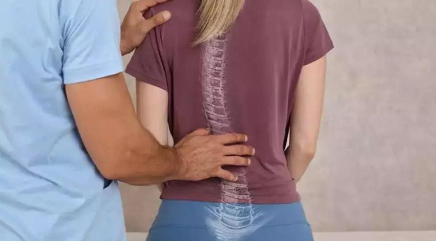 Çocuğunuzda Sırt ve Bel Ağrısı Varsa, Hemen Doktora Başvurun Uzmanlardan Kritik Uyarı