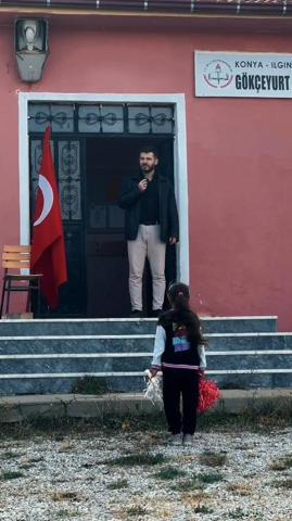 Konyada 1 öğretmenli, 1 öğrencili okulda 29 Ekim töreni
