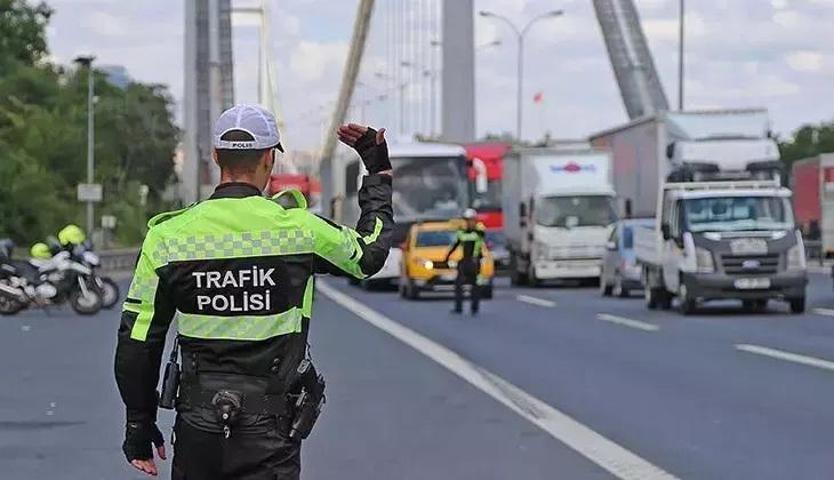 İSTANBUL MARATONU BAŞLANGIÇ SAATİ VE YERİ 2025 | 47. İstanbul Maratonu ne zaman, saat kaçta başlıyor İstanbul Maratonu nerede düzenlenecek