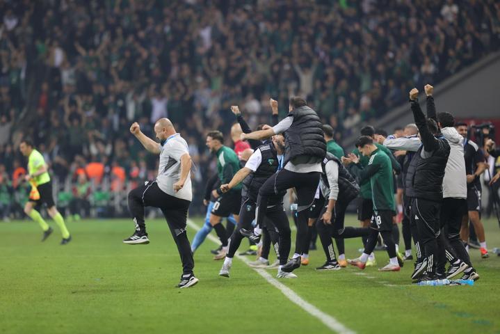 Galatasarayda Okan Buruka Icardi eleştirisi: Yüke dönüştü