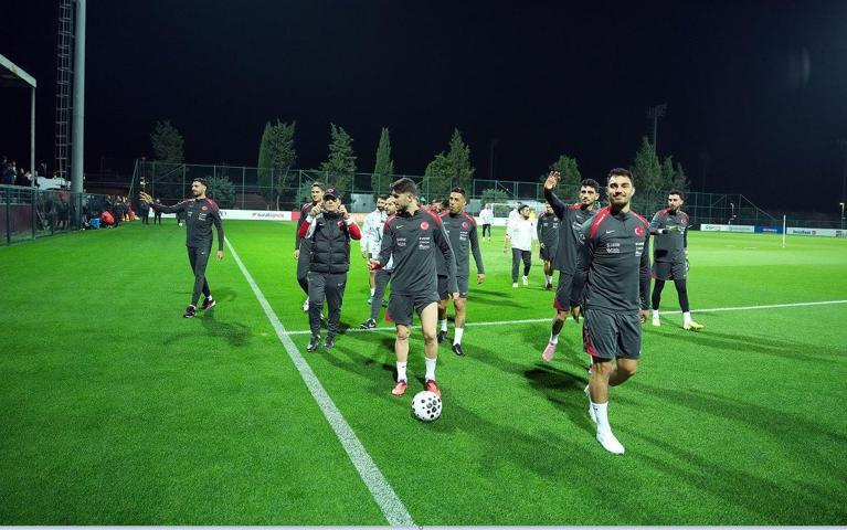 A Millî Takım, mesaiye başladı