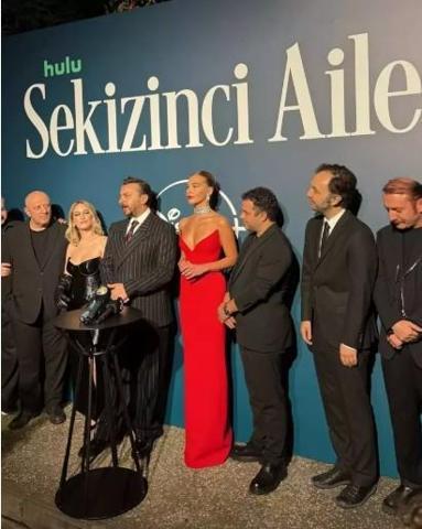 Galadaki poz tartışması Hazal Kaya, Melisa Döngel hakkında ne dedi