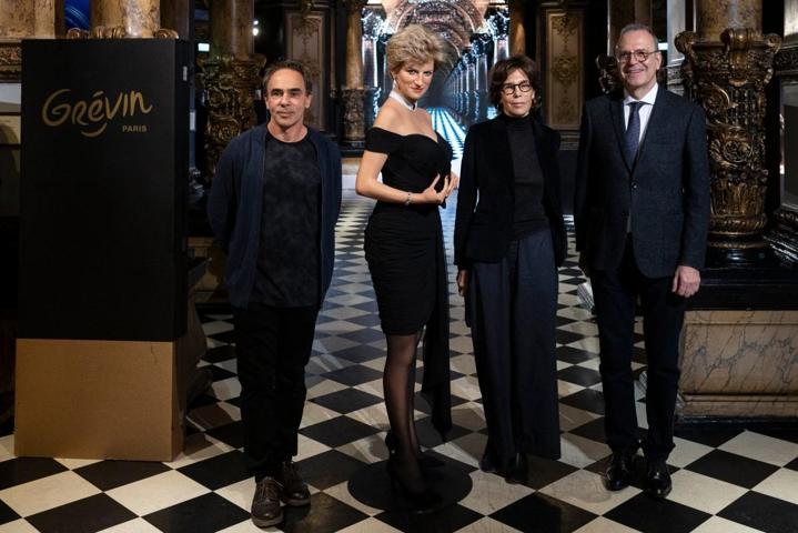 Prenses Diana, ‘intikam elbisesiyle’ Paris’in balmumu müzesinde Seçilen tarih bile mesaj içeriyor...