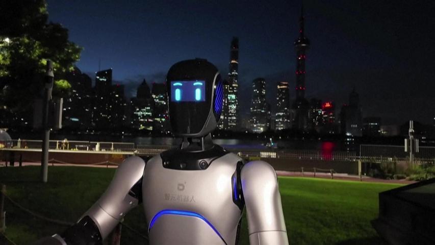 İnsansı robot, Guinness rekoru kırdı 106 kilometrelik tarihi yolculuk...