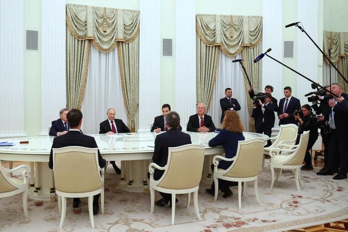 Kritik temas öncesi Putinden çok sert çıkışlar: Öyle bir karşılık veririz ki...