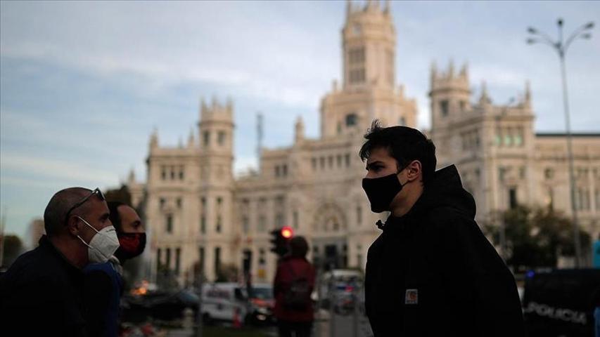 Avrupa ülkesinde salgın paniği Evden çalışma, maske, aşı...