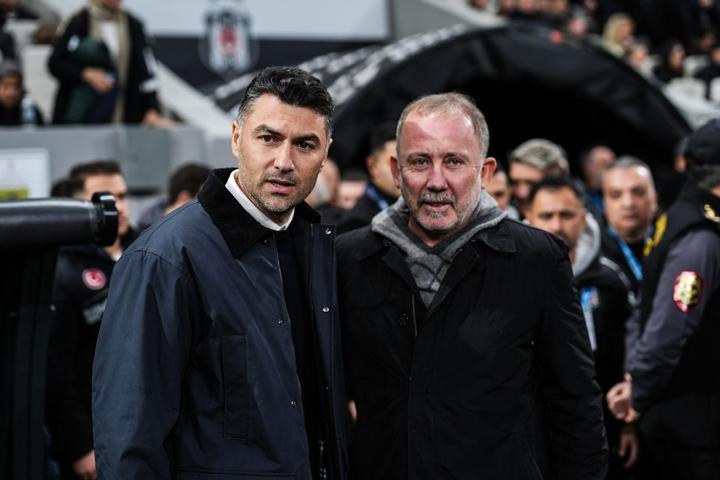 Evinde bir kez daha puan kaybeden Beşiktaşa eleştiri: Tam Rafa Silvanın maçıydı